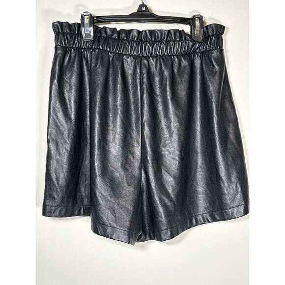 STEVE MADDEN Fonda Shorts Black Faux Leather Moto Boho Biker Glam Size Medium - Picture 4 of 6